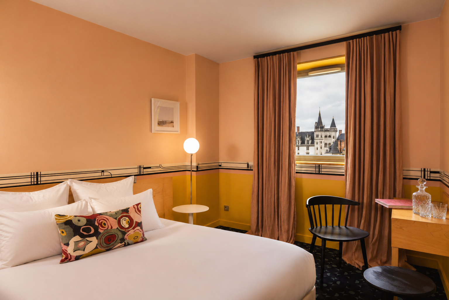 Chambre supérieur double vue sur le château à Nantes