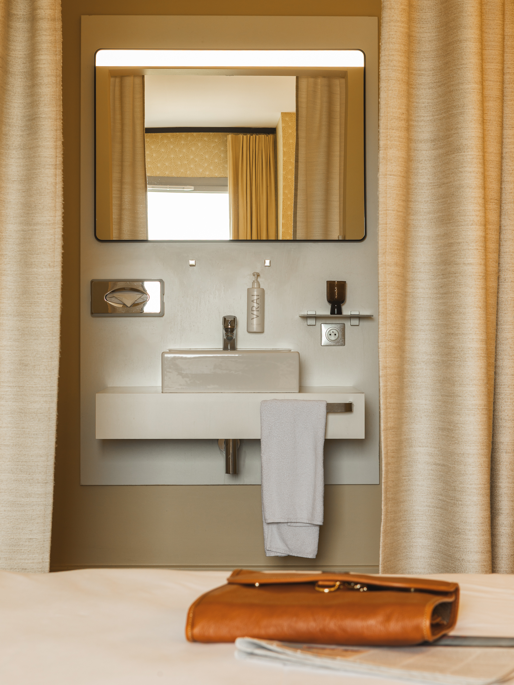 Chambre supérieur double vue sur le château à Nantes